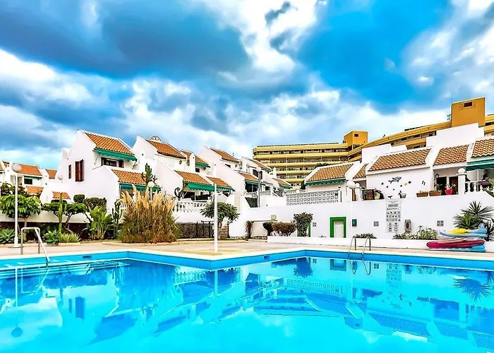 Tegueste Cute * Адехе